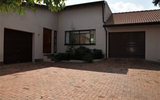 3 Bedroom House in Highway Gardens