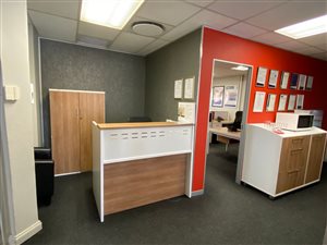 340 m² Office Space in Route 21 Business Park