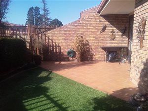 3 Bed Townhouse in Vanderbijlpark CE3