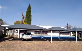 210 m² Office Space in Vaalpark