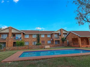 1 Bed Apartment in Highveld