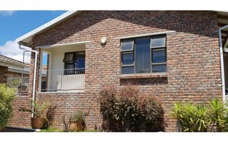 3 Bedroom House in Kamma Heights