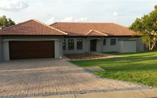 3 Bedroom House in Roodeplaat