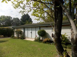 4 Bed House in Vaal Dam