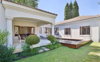 4 Bedroom House in Dainfern Ridge