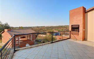 1 Bedroom Apartment in Willowbrook