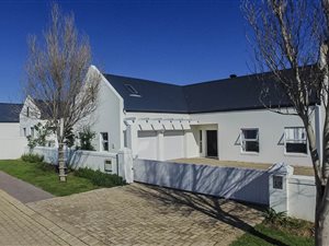4 Bed House in Croydon Vineyard Estate
