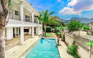 3 Bedroom House in Silvertree Estate