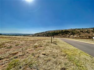 777 m² Land available in The Hills