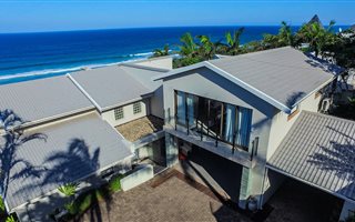 8 Bedroom House in Trafalgar