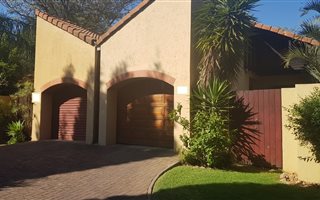 2 Bedroom Simplex in Wapadrand