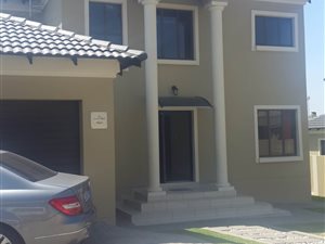 3 Bed House in Thatchfield