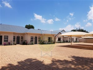 2 Bed Apartment in Parkwood