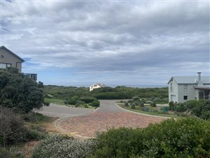 1040 m² Land available in Dana Bay