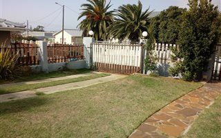 5 Bedroom House in Mossel Bay Central