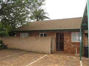 2 Bed Townhouse in Highveld