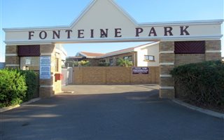 2 Bedroom House in Hartenbos