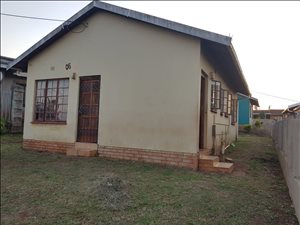 2 Bed House in Ngwelezana