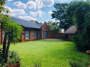 4 Bedroom House in Pierre van Ryneveld