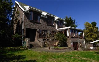 3 Bedroom House in Knysna Heights