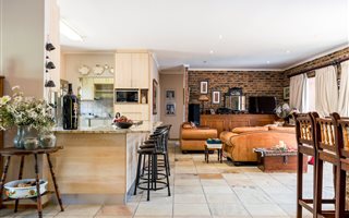3 Bedroom House in Blommendal
