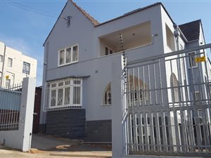 5 Bed House in Morningside