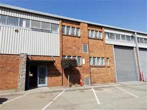 787 m² Industrial space in Booysens Reserve