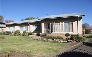3 Bedroom House in Panorama