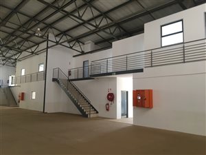 1650 m² Industrial space in Faerie Glen