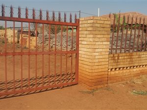 900 m² Land available in Evaton