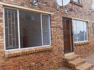 3 Bed House in Clarina