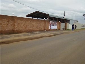 500 m² Land available in Kibler Park