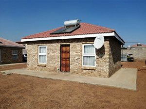 2 Bed House in Lehae