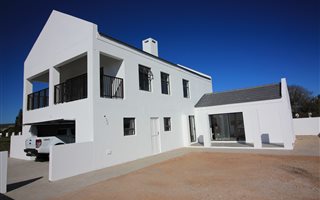 3 Bedroom House in Shelley Point