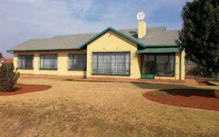 3 Bedroom House in Welgedacht