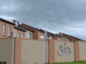 2 Bed Apartment in Noordwyk