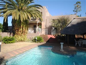 4 Bed House in Hutten Heights