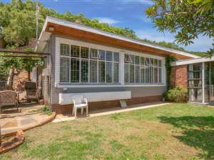 3 Bed House in Riviera