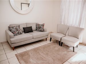 2 Bed Apartment in Olifantsvlei