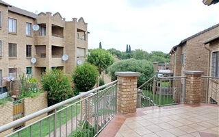 2 Bedroom Townhouse in Boardwalk Villas