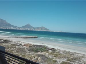 2 Bed Apartment in Lagoon Beach