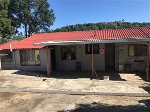2 Bed Simplex in Clayfield