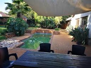 4 Bed House in Highway Gardens