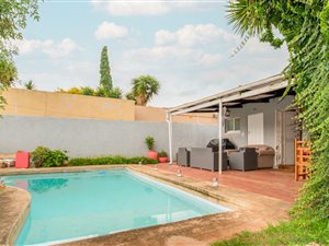 3 Bed House in Westdene