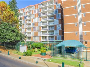 2 Bed Apartment in Bedford Gardens