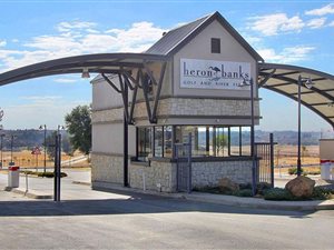 712 m² Land available in Heron Banks Golf And River Estate