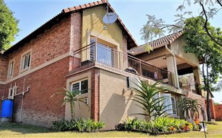 3 Bedroom House in Sonheuwel
