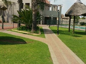 2 Bed Apartment in Edenglen
