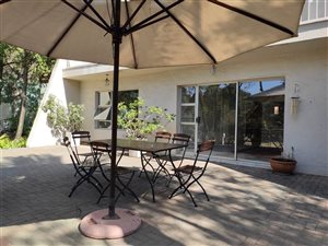 3 Bed House in Hyde Park