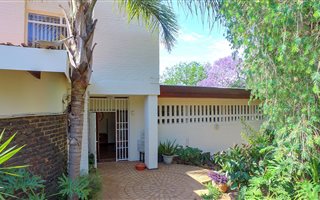 4 Bedroom House in Bramley Park